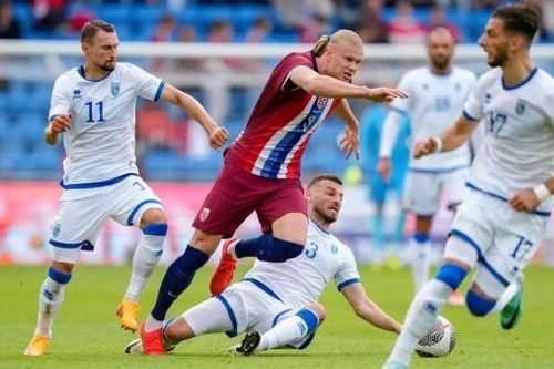 Ghi 3 bàn trận đội tuyển Na Uy thắng Kosovo, Erling Haaland lập hat-trick lần thứ 22