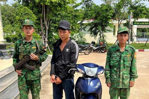 Phát hiện, bắt giữ 2 vụ vi phạm pháp luật trên biên giới Bù Đốp