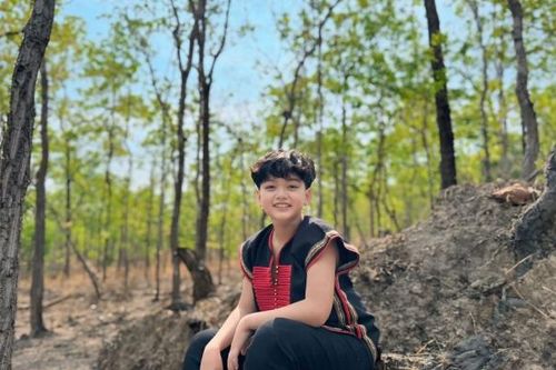 Ca sĩ trẻ Phú Quý ra mắt MV 'Rừng khóc'