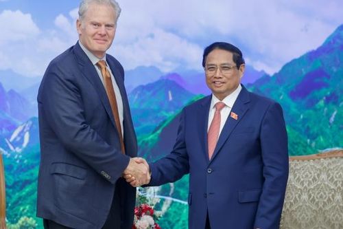 Thủ tướng Phạm Minh Chính đề nghị FedEx Express hỗ trợ Việt Nam trong xây dựng Sân bay Long Thành