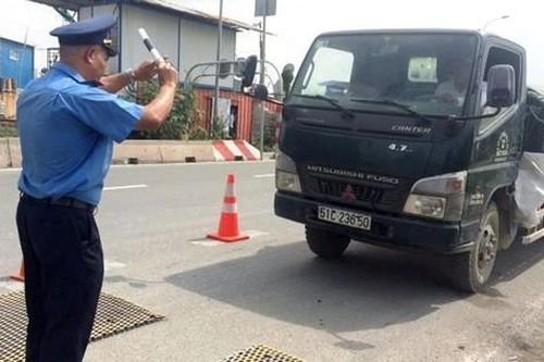 Đề xuất mở rộng phạt nguội xe quá tải ở TPHCM