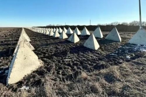 Vũ khí mới giúp Nga đối phó phòng tuyến 'răng rồng' của Ukraine