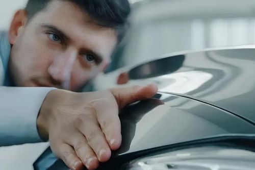 Ba thủ thuật dễ dàng phát hiện xe ô tô cũ đã bị đâm đụng trước khi chốt mua