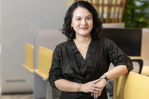 'Dùng AI giống như tập đi xe đạp, phải trèo lên và ngã vài lần'