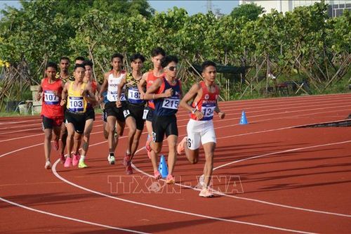 Đội điền kinh Việt Nam dẫn đầu với 15 Huy chương Vàng
