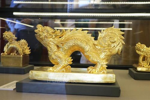 Chiêm ngưỡng biểu tượng rồng qua gốm Trần Độ