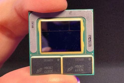 Intel vừa giới thiệu CPU khiến người dùng 'vừa mừng, vừa lo'