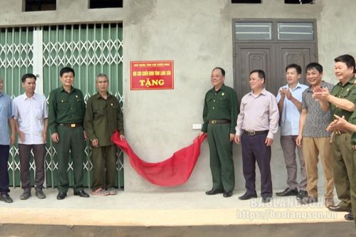 Các cấp hội cựu chiến binh chung tay xóa nhà tạm, nhà dột nát cho hội viên