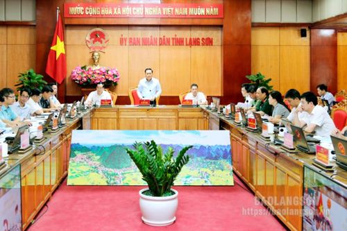 Nắm bắt, tháo gỡ khó khăn vướng mắc để hoàn thành tốt nhiệm vụ phát triển kinh tế - xã hội