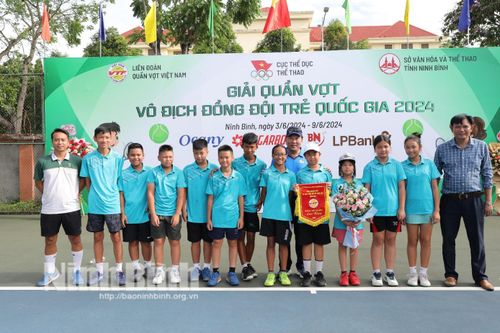 Giải Quần vợt vô địch đồng đội trẻ quốc gia năm 2024: 'Sân chơi lớn' của các tay vợt trẻ Ninh Bình