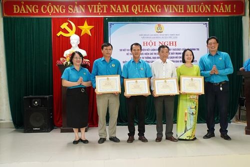 13 tập thể, cá nhân tiêu biểu trong học tập và làm theo Bác