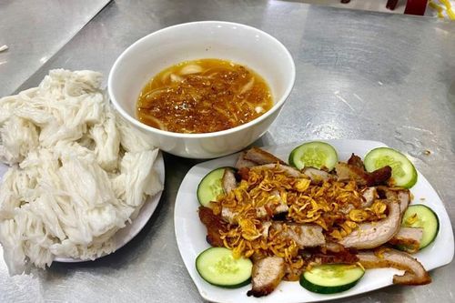 Nam Định: Phở xíu chấm - món ăn 'vừa lạ vừa quen' hút khách