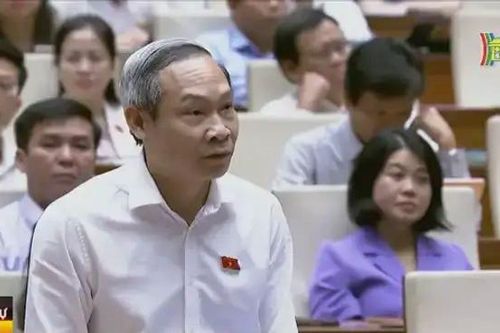 Chính phủ chú trọng giải ngân đầu tư công