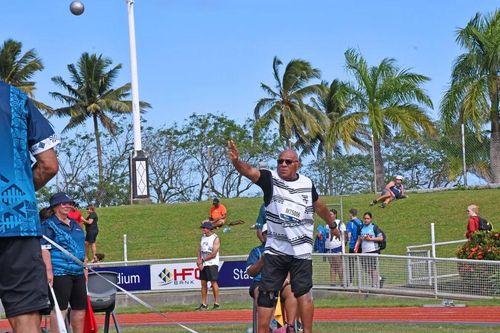 Thủ tướng Fiji 75 tuổi đoạt huy chương ở giải vô địch thể thao Châu Đại dương