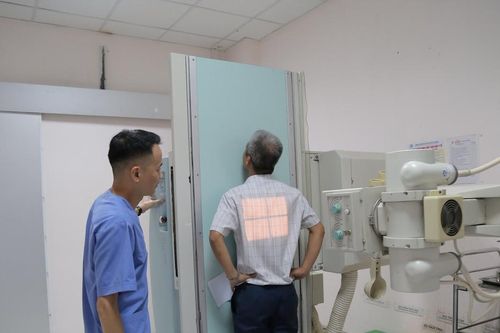 Nhu cầu chăm sóc sức khỏe người cao tuổi ngày càng tăng cao