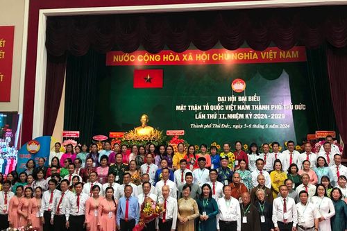 Xây dựng đội ngũ cán bộ Mặt trận mạnh về phẩm chất, năng lực