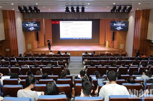 Đào tạo nguồn nhân lực chuyên sâu về FinTech