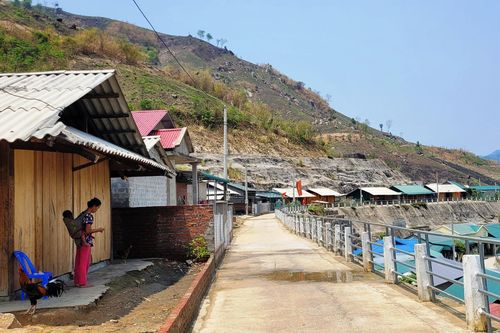 Khu tái định cư ở Thanh Hóa biến thành 'lò nung' vì… thiếu cây xanh!
