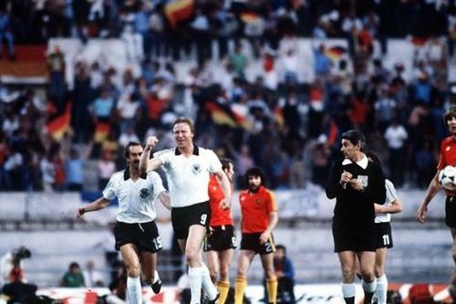 EURO 1980, cuộc 'cải lùi' của UEFA