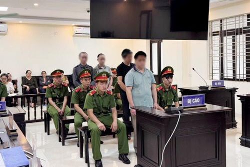 Hà Giang xét xử sơ thẩm vụ án hình sự về tội 'Mua bán trẻ em'
