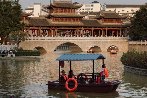 Gợi ý loạt tour 'xuất ngoại' dịp hè siêu rẻ, chơi thả ga hết vài triệu đồng