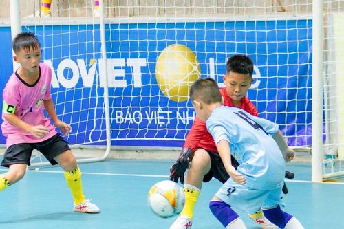 Nhi đồng Tương Dương - Nhi đồng Hưng Nguyên (5-3): Màn rượt đuổi tỷ số ngoạn mục
