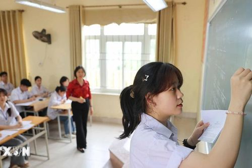 Kiên Giang: Lên phương án coi thi tốt nghiệp THPT tại Phú Quốc khi biển động