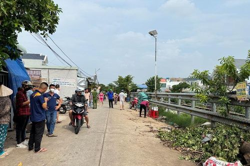Đi bộ dọc đường ray, người đàn ông bị tàu hỏa tông tử vong