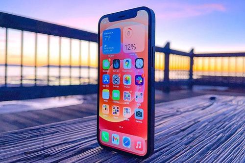 Mẫu iPhone đình đám liên tục phá đáy tại đại lý, giảm đậm hơn 60%, rẻ hiếm có trên thị trường Việt