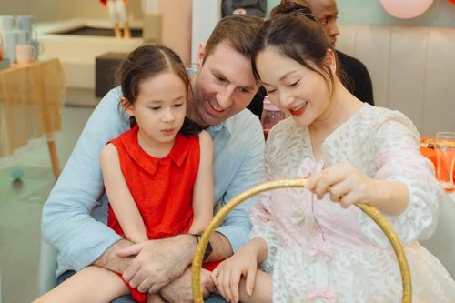 Lan Phương thừa nhận hay cáu, ít kiên nhẫn hậu sinh con