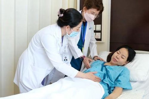 Cứu sản phụ bị xuất huyết gần 2 lít máu trước khi vào bệnh viện