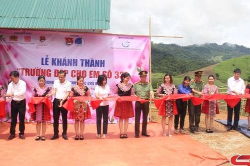 Khánh thành công trình 'Trường đẹp cho em'