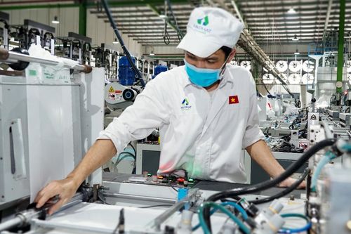 An Phát Holdings (APH) bảo lãnh cho Nhựa An Phát Xanh (AAA) vay 200 tỷ đồng