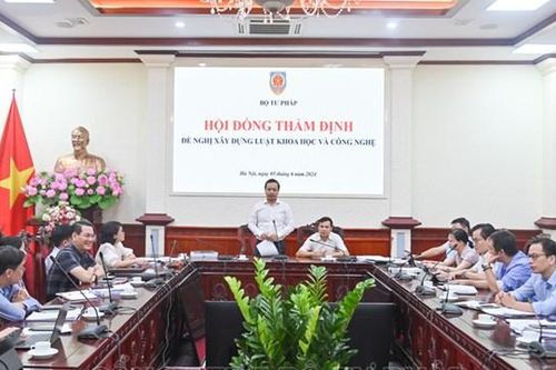 Đưa khoa học, công nghệ, đổi mới sáng tạo thành động lực thực hiện công nghiệp hóa, hiện đại hóa đất nước