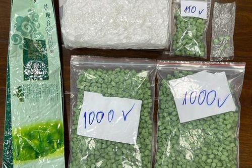 Triệt xóa đường dây vận chuyển 1 kg và hơn 2.000 viên ma túy