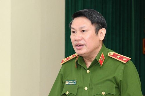 Tội phạm lợi dụng mạng xã hội để giao dịch ma túy 'núp bóng' thực phẩm, thảo mộc
