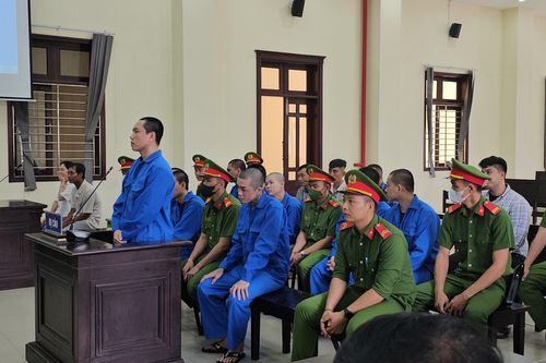 Vụ nổ súng trong tiệc sinh nhật ở Long An: Tòa tuyên 4 án chung thân