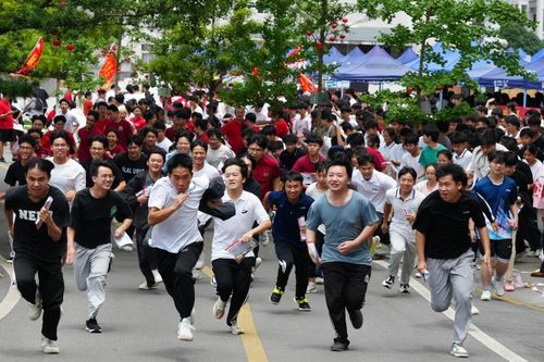 Hơn 13 triệu thí sinh tham gia 'kỳ thi đại học gắt gao nhất thế giới'