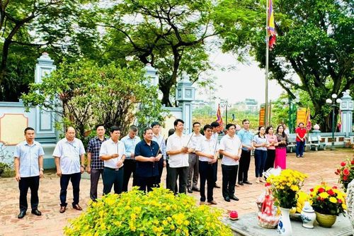 Thẩm định hồ sơ xét, công nhận huyện Thanh Trì đạt chuẩn NTM nâng cao