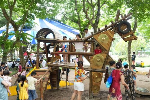 Sân chơi kết nối di sản với trẻ em tại Văn Miếu - Quốc Tử Giám