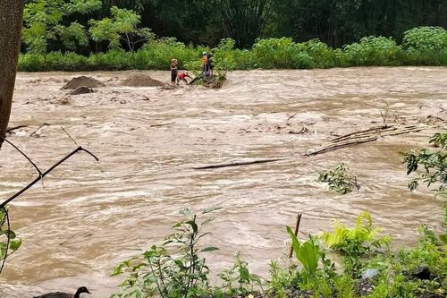 Cao Bằng khẩn trương ứng phó với lũ trên sông Gâm
