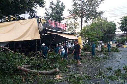 Mưa dông gây thiệt hại ở nhiều nơi tại An Giang