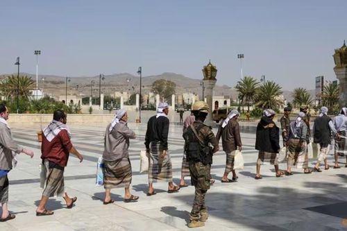 Houthi bắt giữ nhiều nhân viên người Yemen của Liên hợp quốc và Mỹ