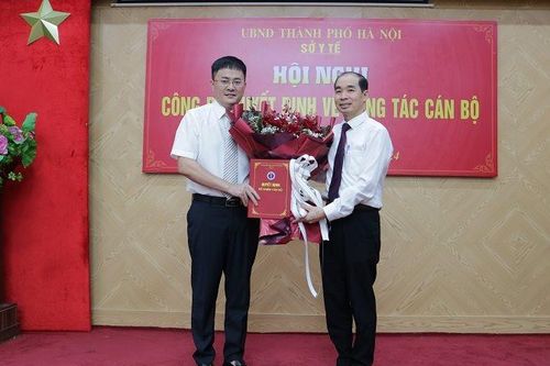 Ông Ngô Quang Hùng được bổ nhiệm làm Giám đốc Bệnh viện Nhi Hà Nội