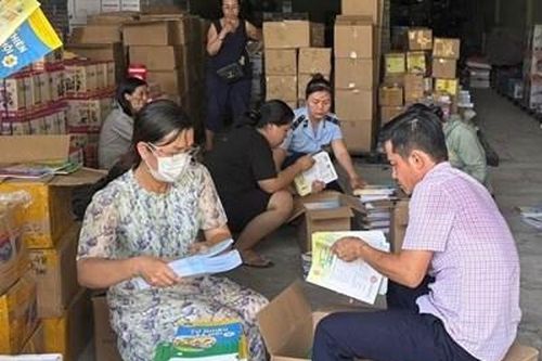 Bắt giữ hàng chục ngàn quyển sách giả mạo NXB Giáo dục Việt Nam