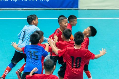 Nhi đồng Tân Kỳ thắng đẹp Nhi đồng Nghĩa Đàn với tỷ số 3-1