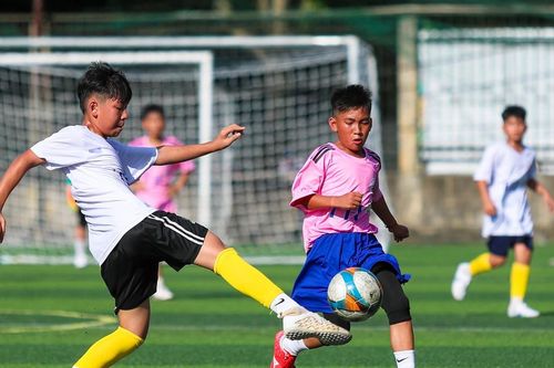 Để thua Thiếu niên Quỳ Hợp, Thiếu niên Con Cuông chính thức dừng bước tại vòng bảng