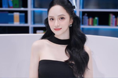 Hương Giang tuyên bố sẽ biến mất trong ba ngày, chuyện gì đây?