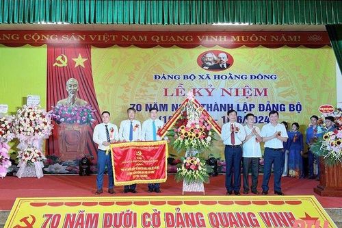 Hoằng Đông kỷ niệm 70 năm thành lập Đảng bộ xã