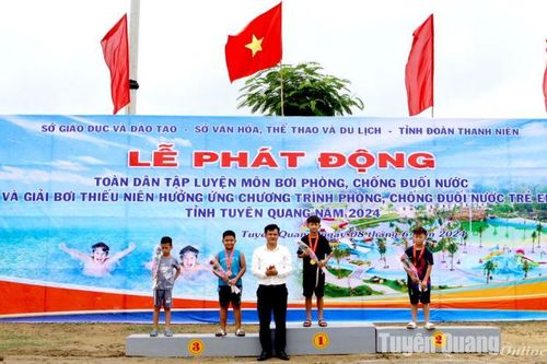 110 vận động viên tham dự Giải bơi thiếu niên